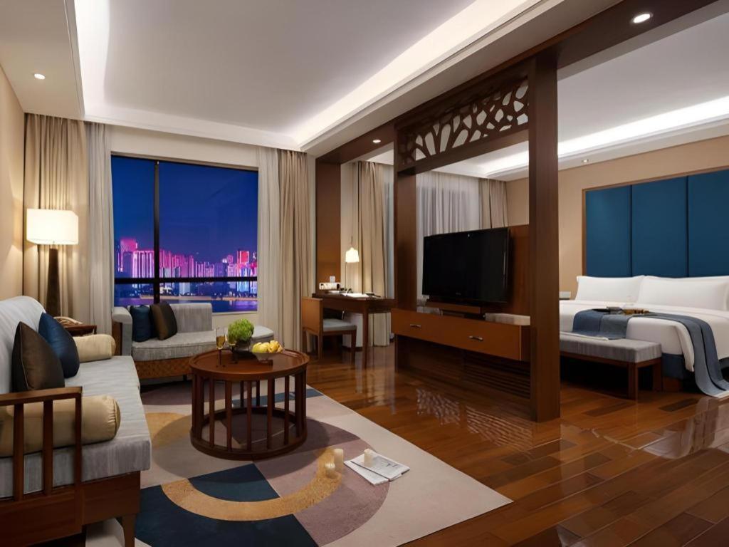 Baohua Harbour View Hotel Хайкоу Екстер'єр фото